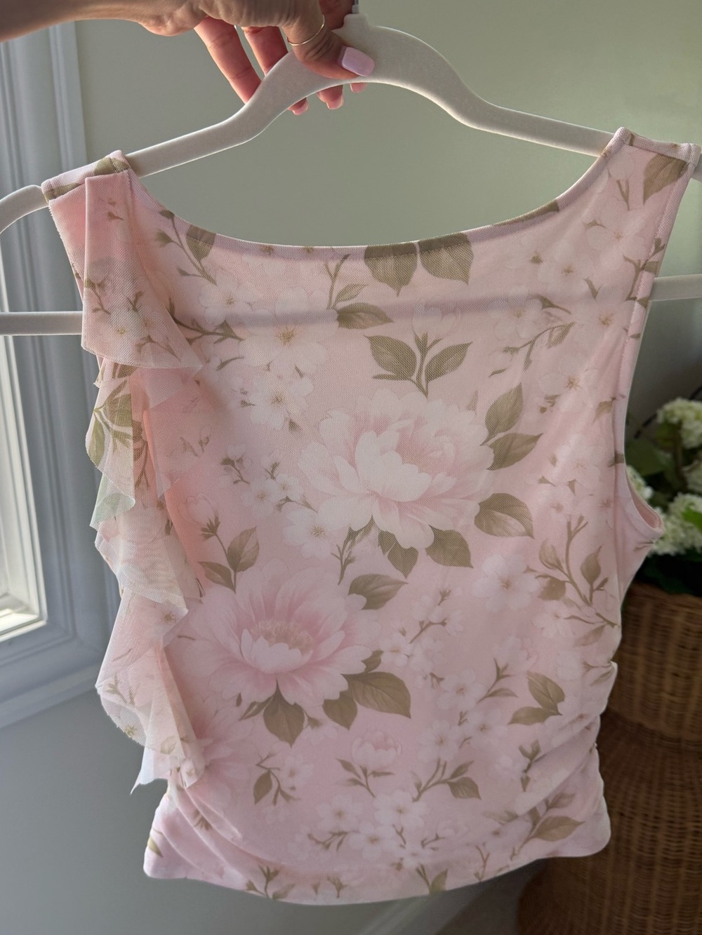 Wild Fable pink Floral Ruffle Sleeveless Top